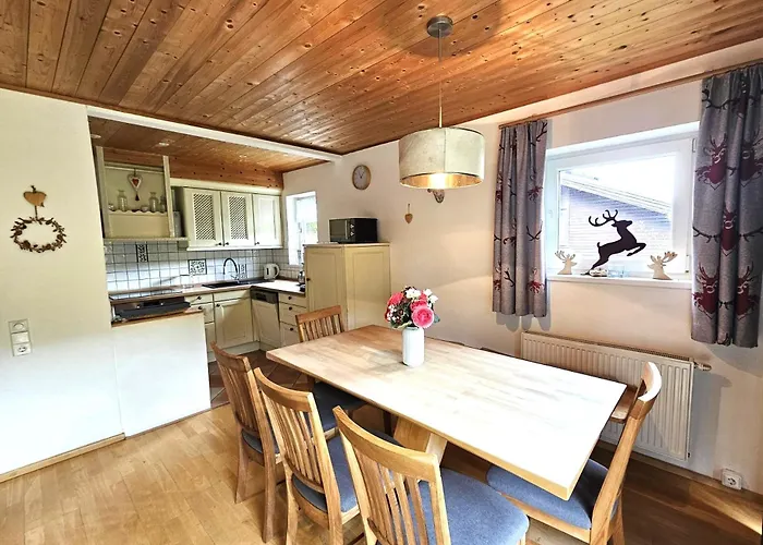 Haus Klinsterwald * Sankt Oswald (Carinthia)